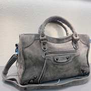 Uubags Balenciaga Le City bag large in light gray waxed suede calfskin, brass hardware - 5