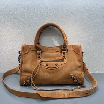 Uubags Balenciaga Le City bag small in camel waxed suede calfskin, brass hardware