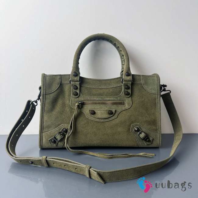 Uubags Balenciaga Le City bag small in green waxed suede calfskin, brass hardware - 1