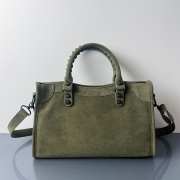 Uubags Balenciaga Le City bag small in green waxed suede calfskin, brass hardware - 4