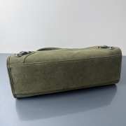 Uubags Balenciaga Le City bag large in green waxed suede calfskin, brass hardware - 5