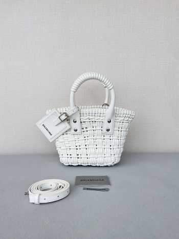 Uubags Small Balenciaga XS Bistro Basket tote bag in white 17x10x25cm