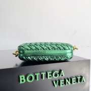 Uubags Bottega Veneta Knot Intreccio bag in green glossy 20.5x6x12.5cm - 4