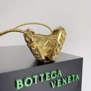 Uubags Bottega Veneta Knot Intreccio bag in gold glossy 20.5x6x12.5cm - 6