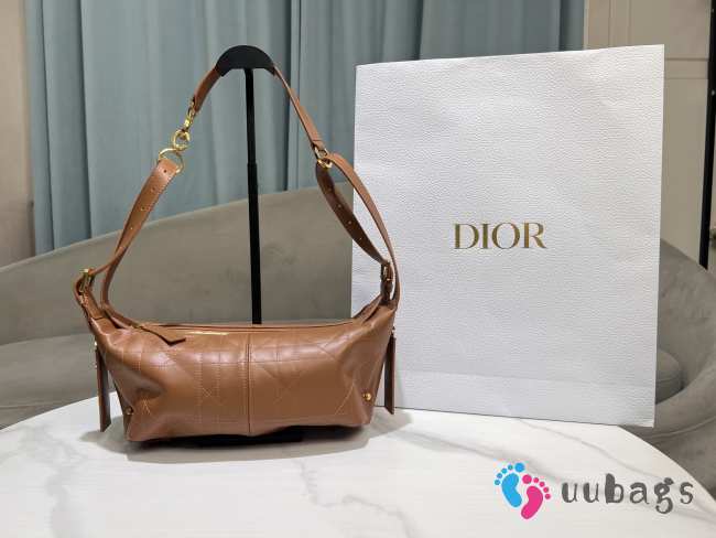 Uubags Dior Small D-Journey Bag in Vintage Smooth Calfskin Camel Flat Macrocannage 25.5x14.5x14cm - 1