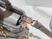 Uubags Dior M0613 D-Joy Bag with Embroidered Calfskin and Beads In Grey 22x12x6cm - 4