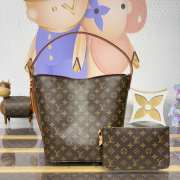 Uubags Louis Vuitton GM Monogram All-In Bag in Brown 26x18x31cm - 1