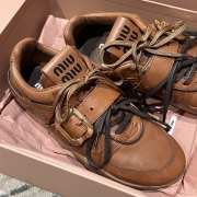 Uubags Miu Miu leather sneakers with buckle in cognac - 4