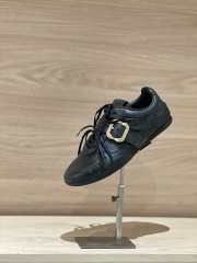 Uubags Miu Miu leather sneakers with buckle in black - 5