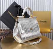 Uubags Dolce & Gabbana Small Sicily Handbag Silver Bag 20x16x8cm - 4