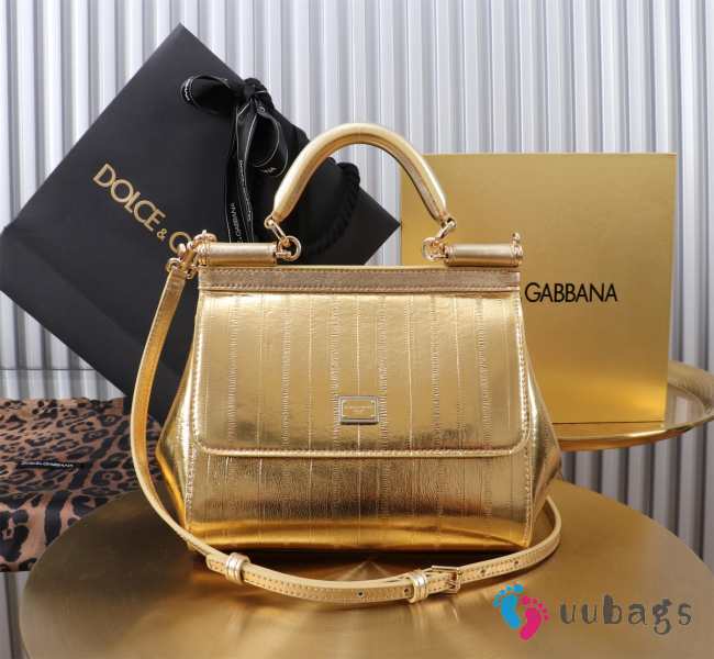 Uubags Dolce & Gabbana Small Sicily Handbag Gold Bag 20x16x8cm - 1