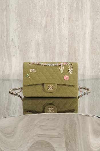 Uubags Chanel Medium Coco Cuba Charms Jumbo Classic Flap Bag Canvas Green 25cm