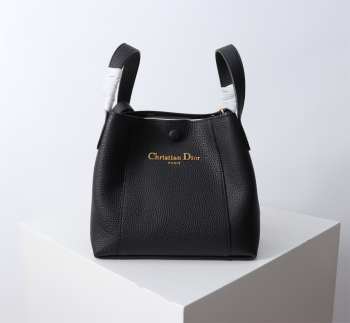 Uubags Dior Medium Signature Bucket Bag Black Grained Calfskin 24x21x14cm