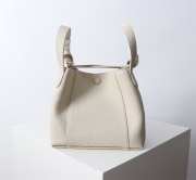 Uubags Dior Small Signature Bucket Bag White Grained Calfskin 21x11x19cm - 6