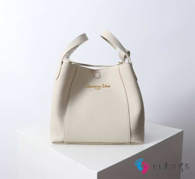 Uubags Dior Medium Signature Bucket Bag White Grained Calfskin 24x21x14cm - 1