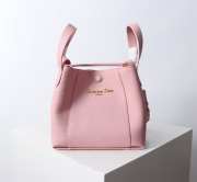 Uubags Dior Small Signature Bucket Bag Pink Grained Calfskin 21x11x19cm - 1