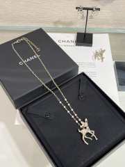 Uubags Chanel 25P Resin Strass Pearl Gold Deer Bambi Necklace  - 4