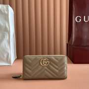 Uubags Gucci GG Marmont zip around wallet taupe matelassé chevron leather 19x10.5x2cm - 1