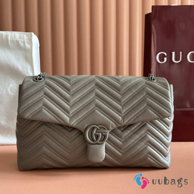Uubags Gucci GG Marmont large shoulder bag in dusty grey leather 37.5x21x9cm - 1