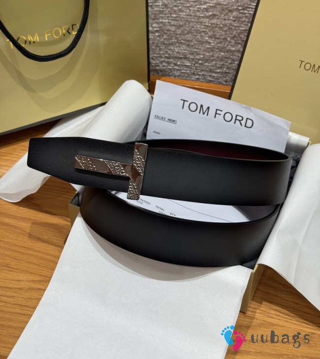 Uubags Tom Ford Man Ridge T Reversible Belt in Hammered Leather Black 4cm - 1