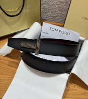 Uubags Tom Ford Man Ridge T Reversible Belt in Hammered Leather Black 4cm - 1