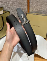 Uubags Tom Ford Man Ridge T Reversible Belt in Hammered Leather Black 4cm - 4