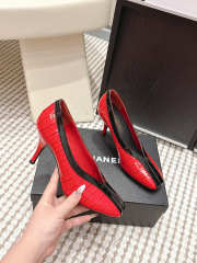 Uubags Chanel pumps in red crocodile-embossed calf leather - 4