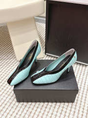 Uubags Chanel pumps in blue crocodile-embossed calf leather - 1