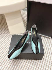 Uubags Chanel pumps in blue crocodile-embossed calf leather - 3