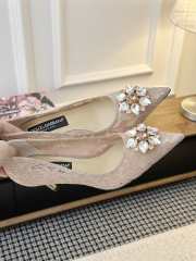 Uubags Dolce & Gabbana Rainbow lace pumps in lurex lace nude 6.5cm - 5