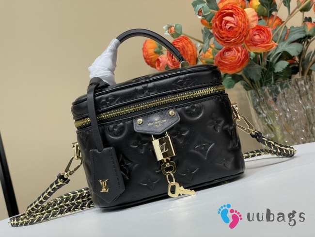 Uubags Louis Vuitton M25123 Vanity PM Bag In Black Puffy Lambskin 19x13x11cm - 1