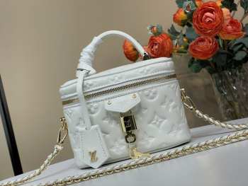 Uubags Louis Vuitton M25123 Vanity PM Bag In White Puffy Lambskin 19x13x11cm
