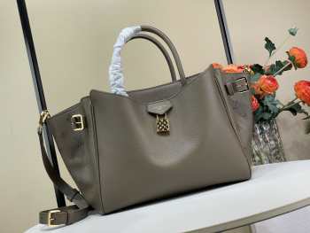 Uubags Louis Vuitton M27040 Vendome PM bag in taupe 22x14.5x28.5cm