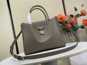 Uubags Louis Vuitton M27040 Vendome PM bag in taupe 22x14.5x28.5cm - 5