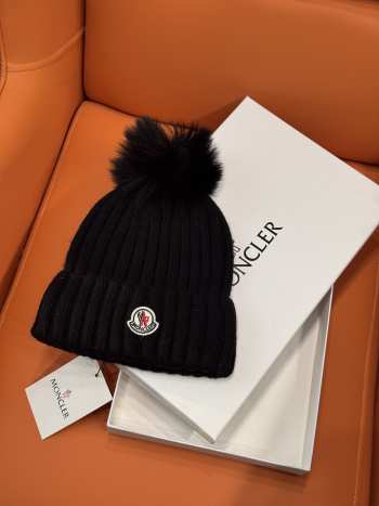 Uubags Moncler Wool Beanie Hat with Pom Pom 07