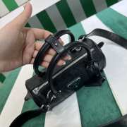 Uubags Prada Antique Leather Bowling Bag in Black 22x10x9cm - 4