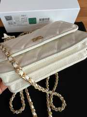 Uubags Chanel Mini Flap Bag with Bow In White Caviar Leather 17x12x4cm - 3