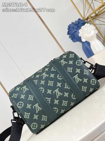 Uubags Louis Vuitton M27184 City Keepall Monogram Shadow Leather Green 27.5x16.5x15cm