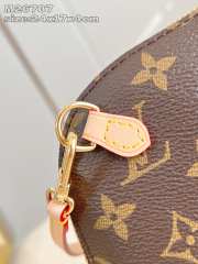 Uubags Louis Vuitton M26787 Tag Me Pouch Bag Monogram 25x17x5cm - 2