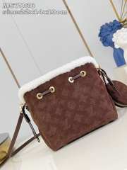 Uubags Louis Vuitton M26684 Bella Bag In Chocolate Suede Calfskin Leather And Shaerling 22x14x19cm - 5
