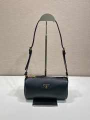 Uubags Prada 1BC239 leather pouch in black 22x9x7.5cm - 1