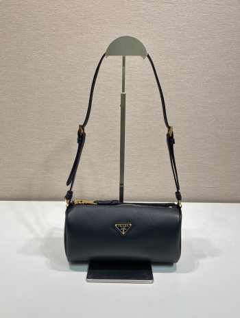 Uubags Prada 1BC239 leather pouch in black 22x9x7.5cm