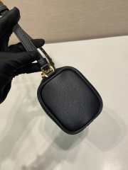 Uubags Prada 1BC239 leather pouch in black 22x9x7.5cm - 6