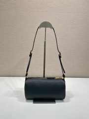 Uubags Prada 1BC239 leather pouch in black 22x9x7.5cm - 2