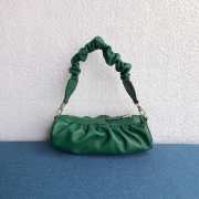 Uubags Manu Atelier Small Cylinder Ruched Bag In Green 22cm - 3