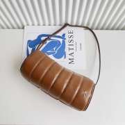Uubags Manu Atelier Padded Cylinder Bag in Brown Leather 25x11x11cm - 5