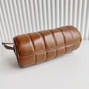 Uubags Manu Atelier Padded Cylinder Bag in Brown Leather 25x11x11cm - 3