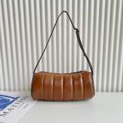 Uubags Manu Atelier Padded Cylinder Bag in Brown Leather 25x11x11cm - 2