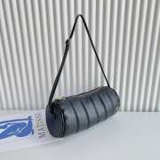 Uubags Manu Atelier Padded Cylinder Bag in Black Leather 25x11x11cm - 2