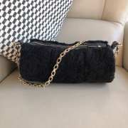 Uubags Manu Atelier Cylinder Shearling Black Bag 30x13cm - 6